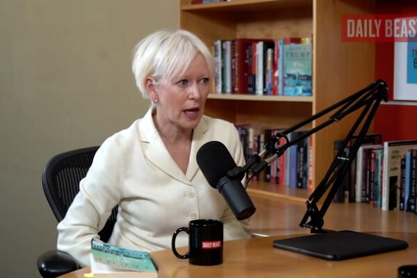 Psychologist Mary Trump sees the same tell-tale signs the president’s father exhibited before he died in 1999.