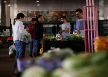 Brazil central bank still uneasy on inflation outlook, governor says