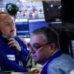 US stocks end down as tech shares drop ahead of New Year