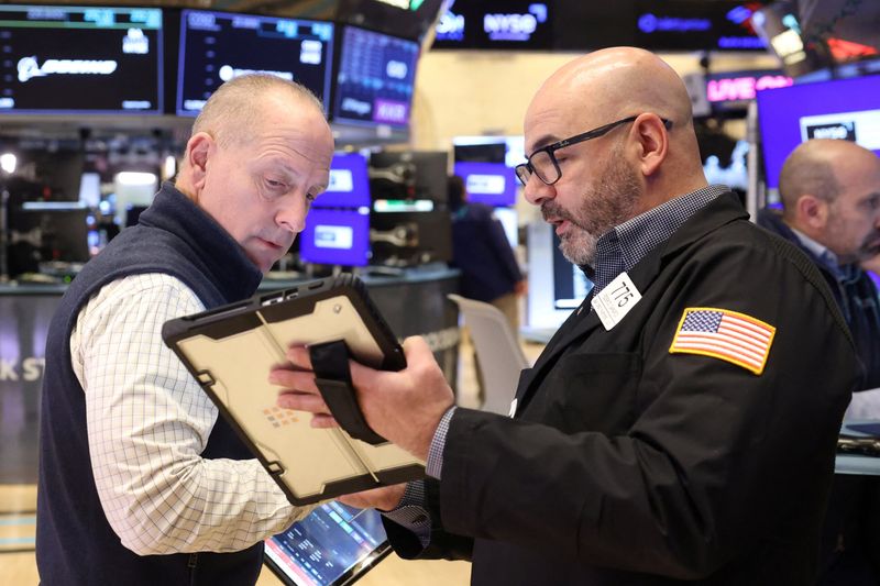 Wall Street indexes gain with tech, Walmart 