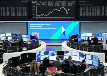 Europe’s STOXX 600 ends at record high, lifted by healthcare, chemical stocks 