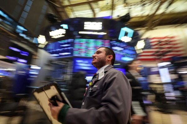 S&P 500 marks closing record as corporate earnings roll in; Medicare rates hit insurers