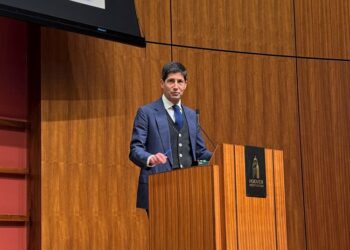 Trump taps ex-Fed insider Warsh to lead world’s top central bank