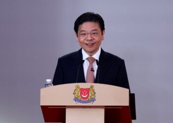 Singapore sees FY2026 budget surplus at 1% of GDP