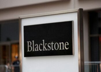 Blackstone hit by surge in withdrawals from flagship private credit fund