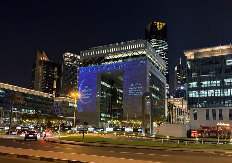 Gulf banks face $307 billion deposit flight risk if war drags on, S&P says