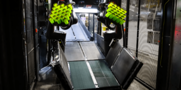 FedEx chooses partnerships over proprietary tech for its automation strategy