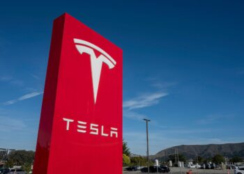 Why safety regulators closed their investigation into Tesla’s remote parking feature