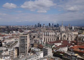 Italy set to become euro zone’s most indebted country, replacing Greece