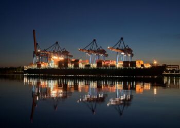 German exports rise unexpectedly in March