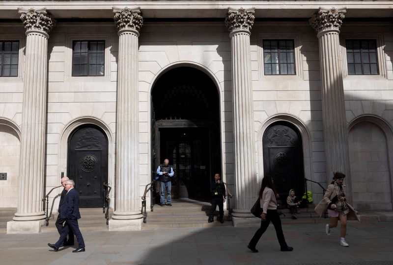Investors ramp up bets on Bank of England rate hikes