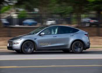 Tesla reveals two Robotaxi crashes involving teleoperators