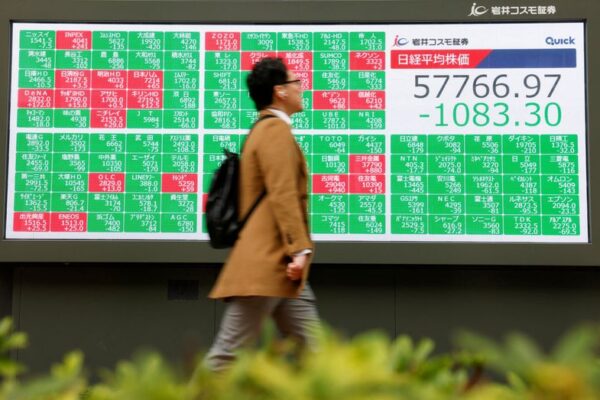 Oil falls, stocks climb as investors hope for progress in Iran war talks