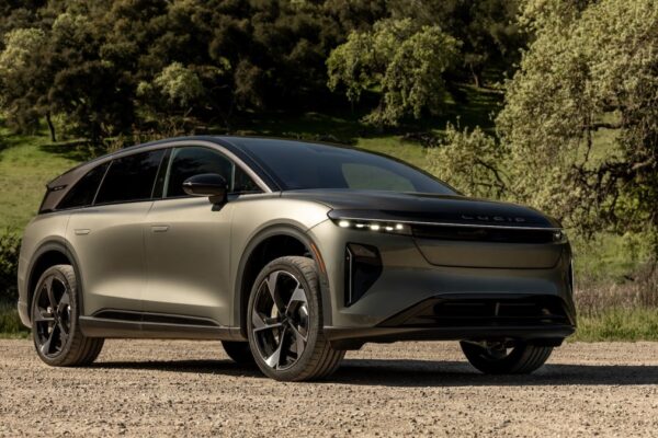 Top Lucid Motors executive departs amid new CEO’s leadership shakeup