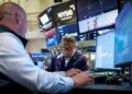 Trading Day: US stocks mixed, oil slides, SpaceX continues its ascent