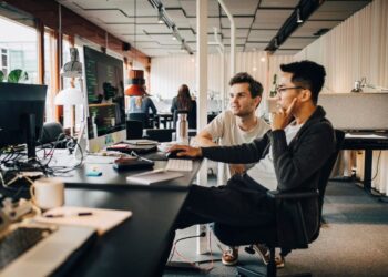 AI Made Building Startups Easy: Winning Customers Is The New Challenge