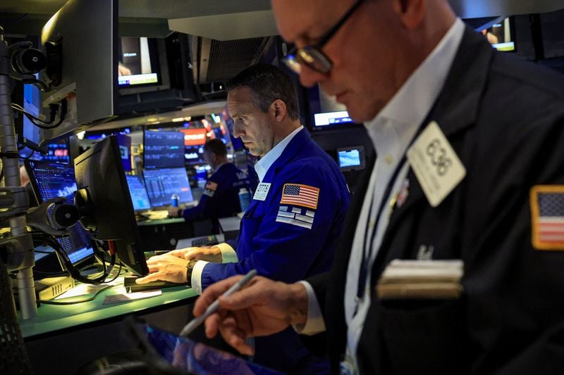 Trading Day: Stocks dip as sluggish July shuffles in