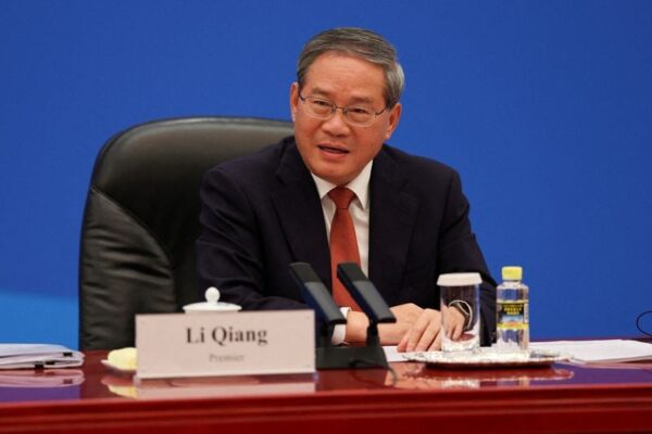 China’s premier urges ’objective’ understanding of the economy