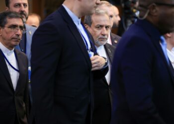 Iran stands firm on Hormuz plan after U.S. rejection