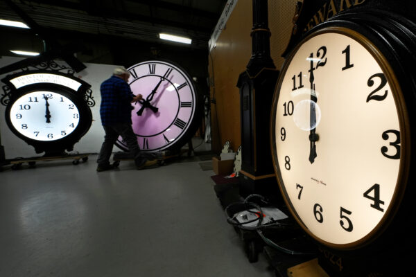 Trump apparently posts GOP senator’s phone number in clash over daylight saving time